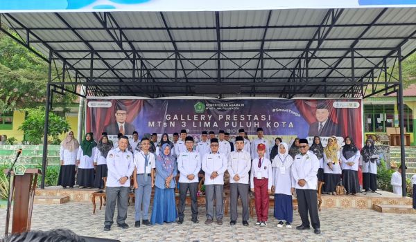 Perdana, Pembukaan Olimpiade Madrasah Indonesia Sukses digelar di MTsN 3 Lima Puluh Kota